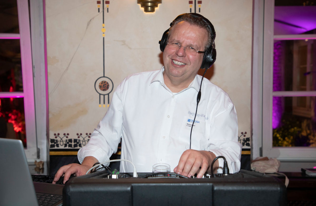 messe-moderation-messe-dj Markus Saxert - der ideale Moderator und DJ für Ihren Messeauftritt